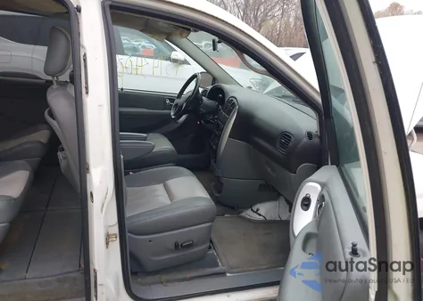 2006 Dodge Grand Caravan Sxt z USA, uszkodzony, nr VIN 2D4GP44L26R698974